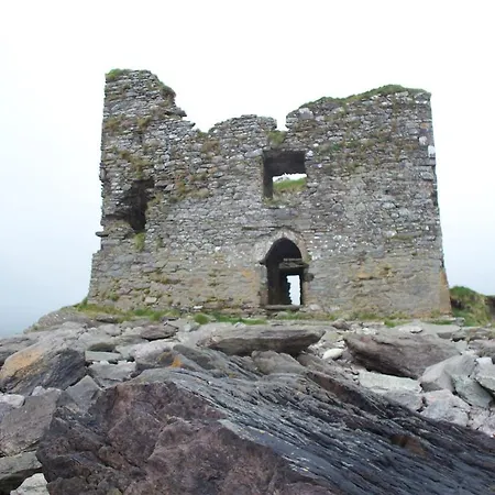 Penzion The Old School House Ballinskelligs