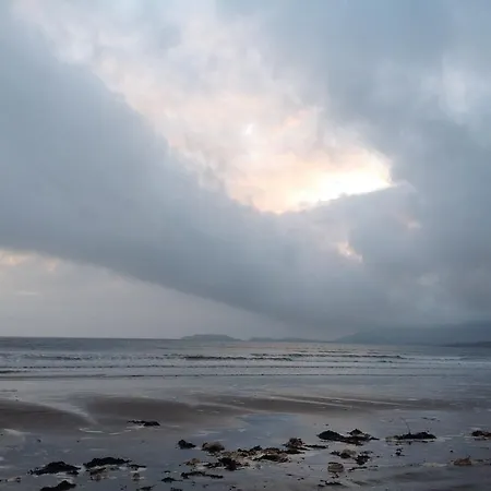 The Old School House 3*