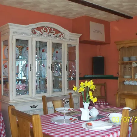 Penzion The Old School House Ballinskelligs