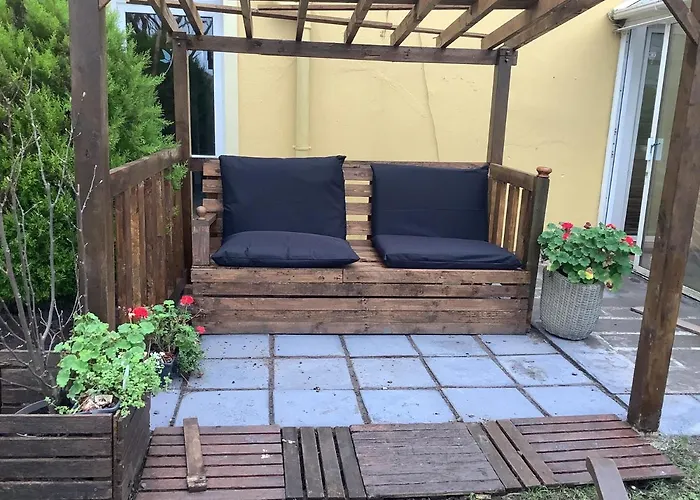 Gasthuis The Old School House Baile na Sceilge