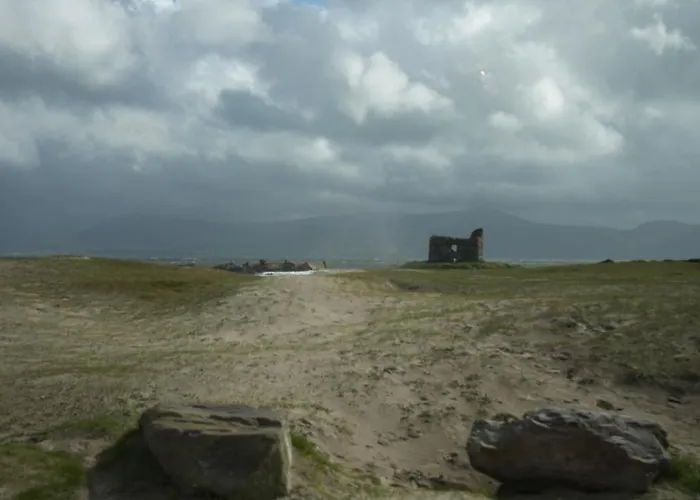 The Old School House 3*